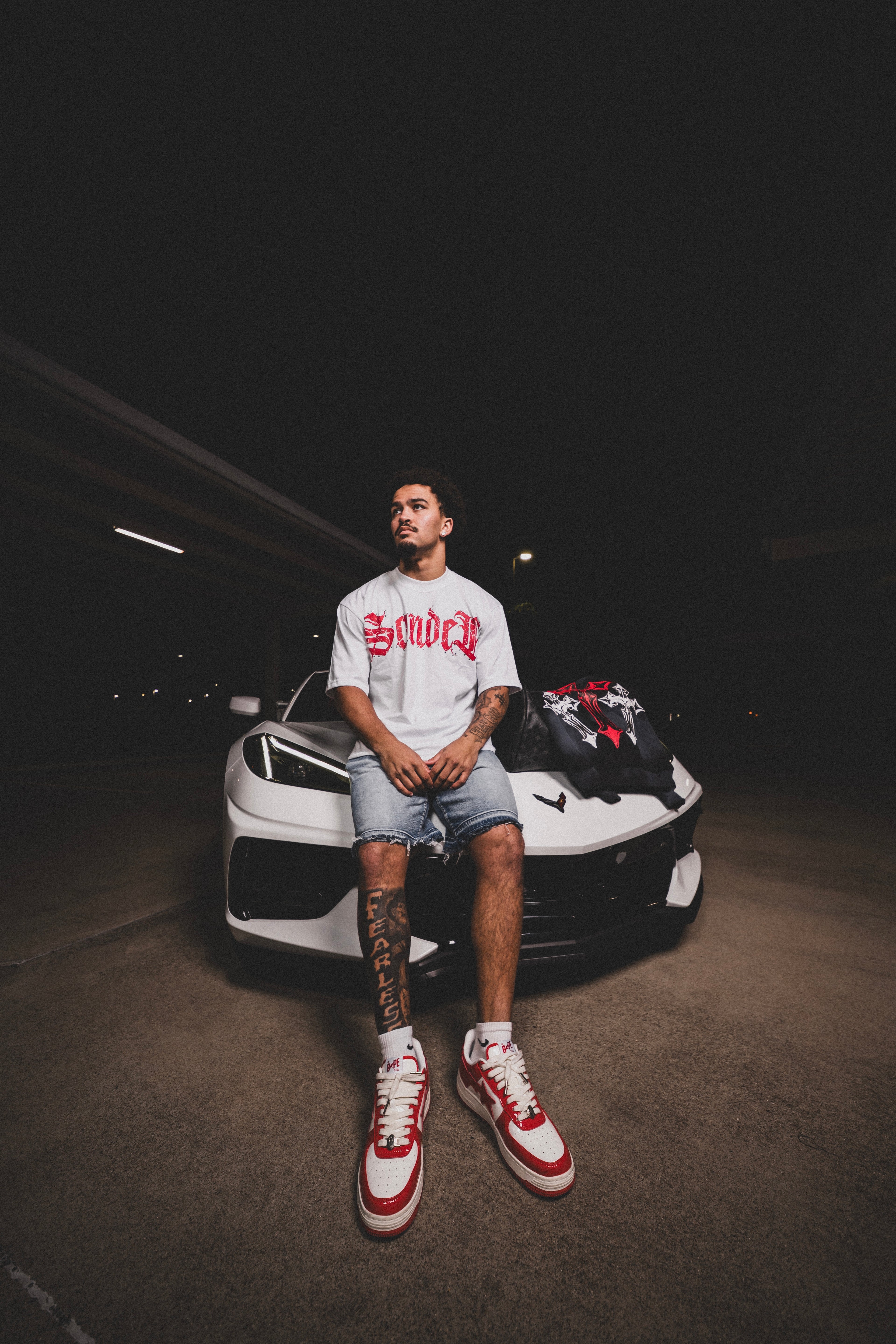 RHINESTONE SONDER TEE